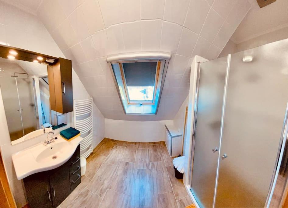 Lemon Premium Apartment Szeged Buitenkant foto