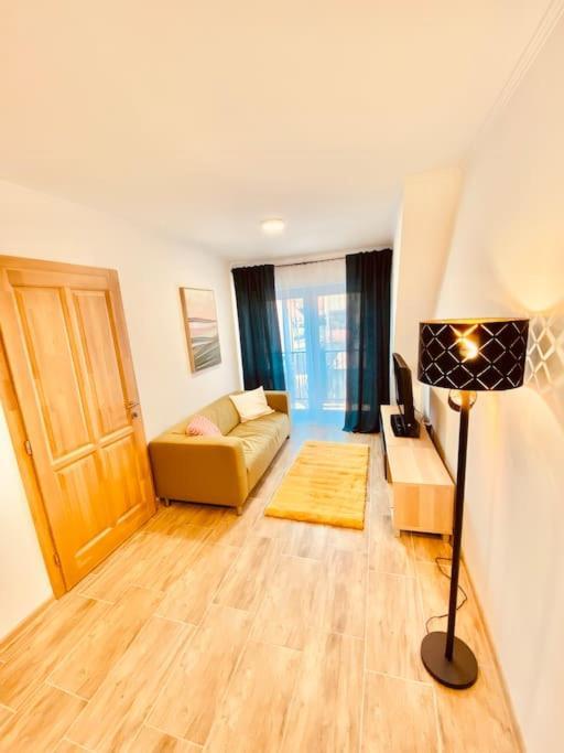 Lemon Premium Apartment Szeged Buitenkant foto